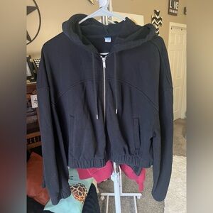 Old Navy zip-up cropped hoodie, EUC Black, Ladies size Medium